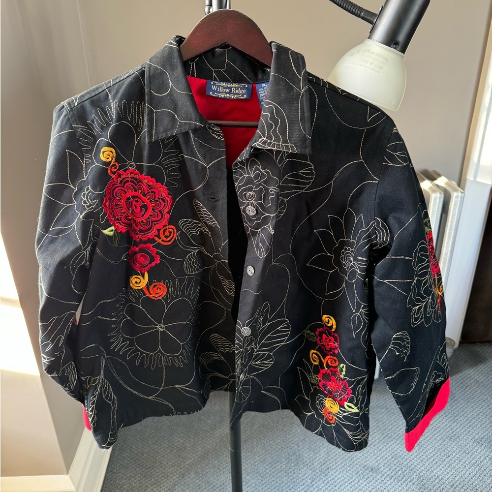 Willow Ridge Cotton Floral Blazer